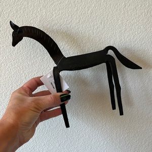 Rod iron horse decor